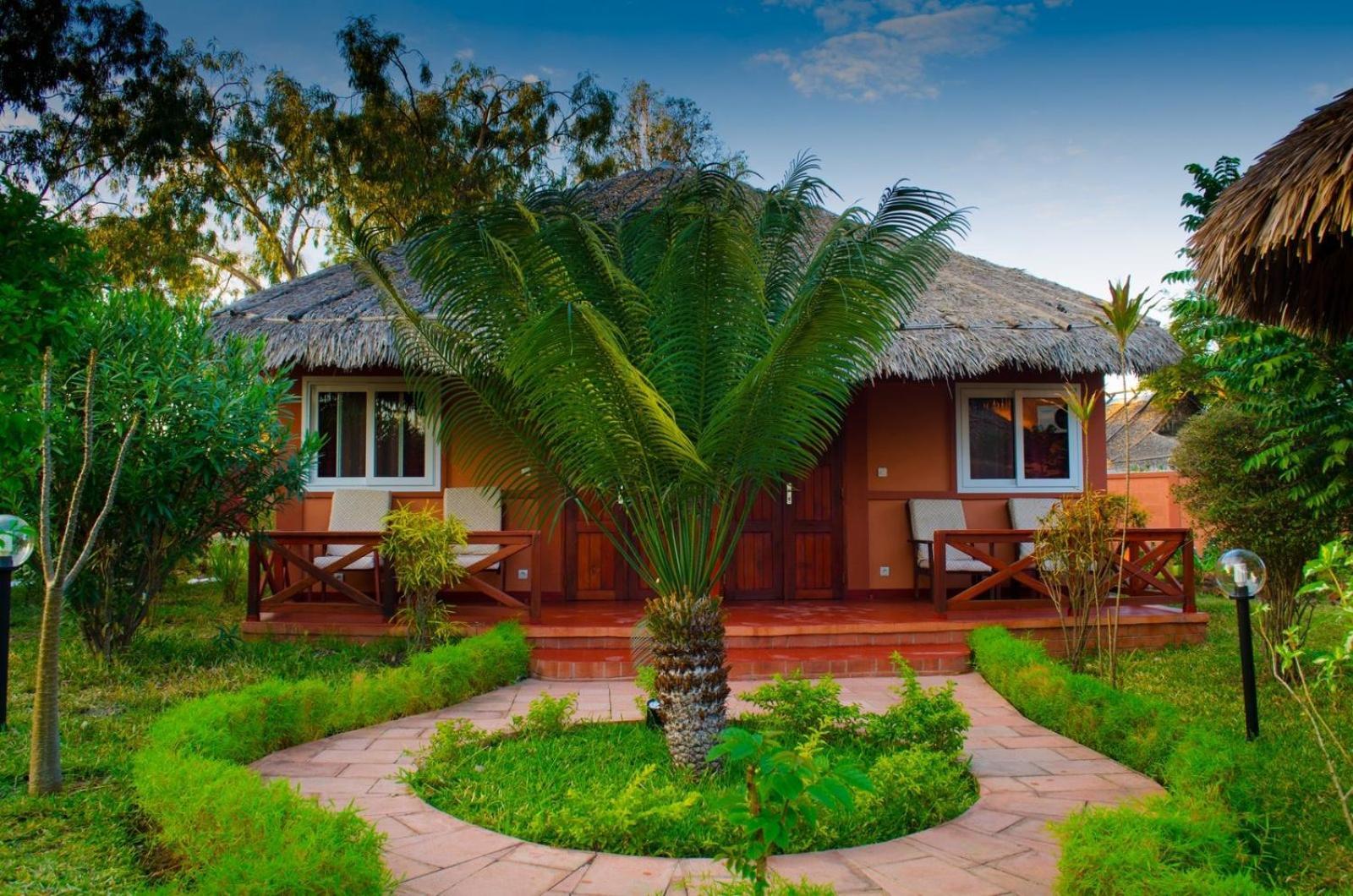 Edena Kely Hotel Mahajanga Kültér fotó